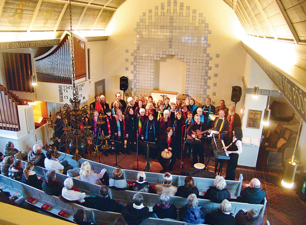 Gospelchor Island Voices in der Friesenkapelle auf Sylt