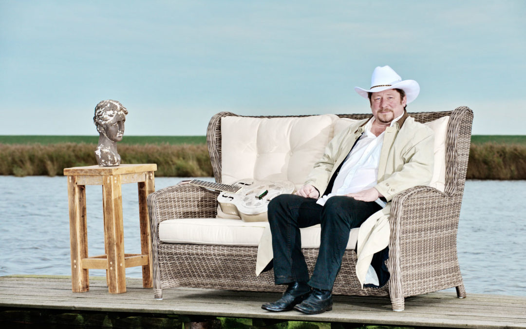 Strempler singt Hank Williams „Tribute-Konzert am 95. Geburtstag“