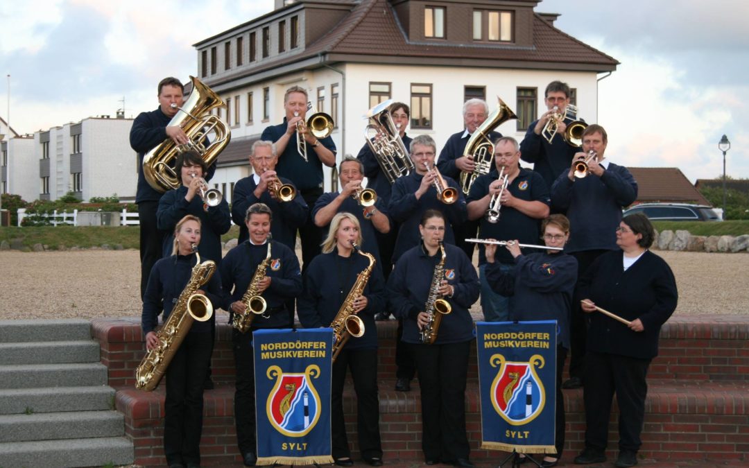 Weihnachtliches Konzert mit dem Norddörfer Musikverein Kopieren